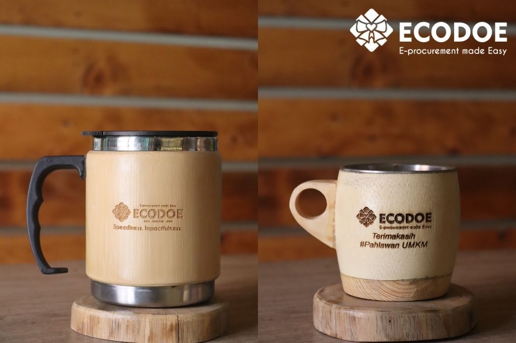 Mug bambu custom yang bisa diberi ukiran logo dan nama perusahaan